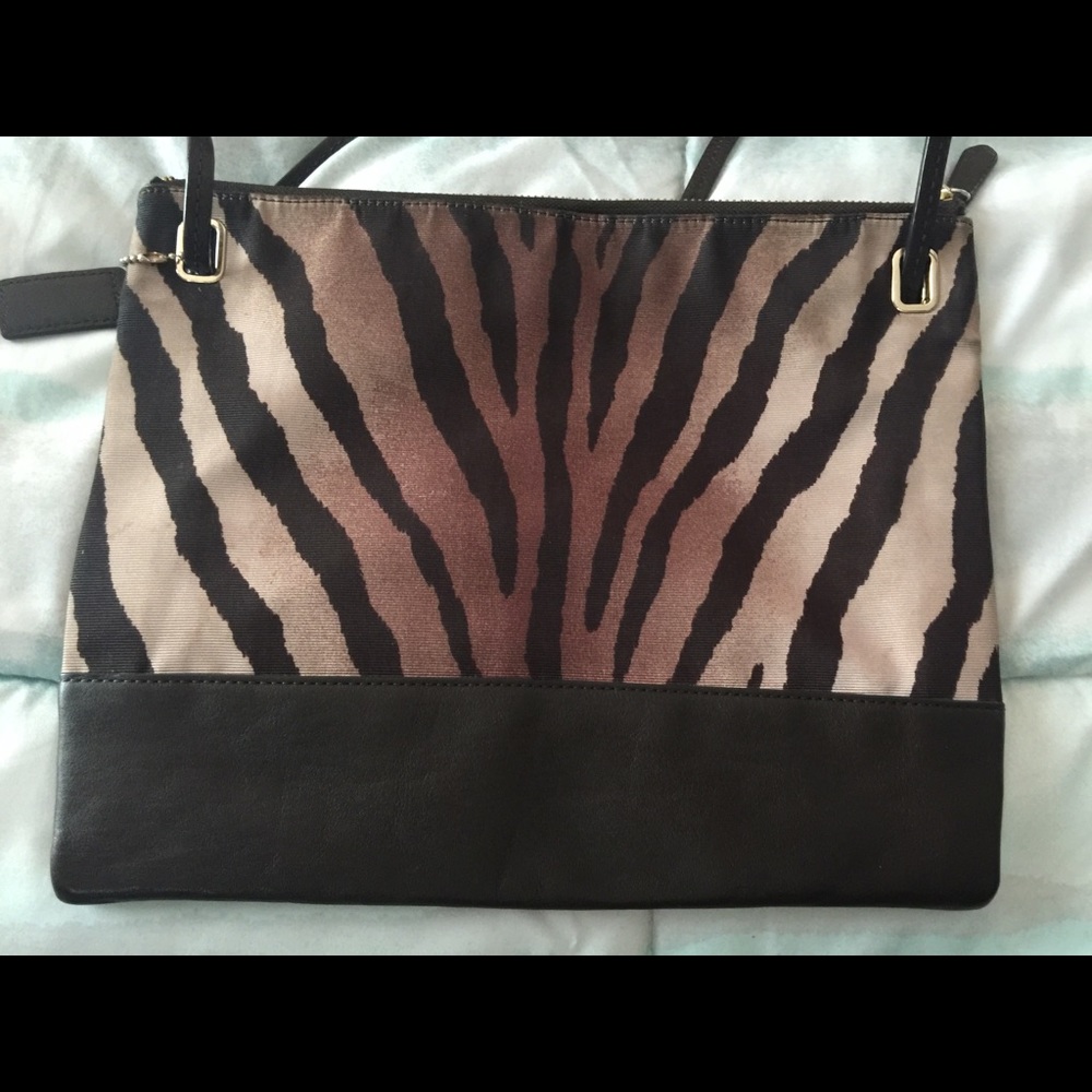 Coach purse - Picture 2 of 3